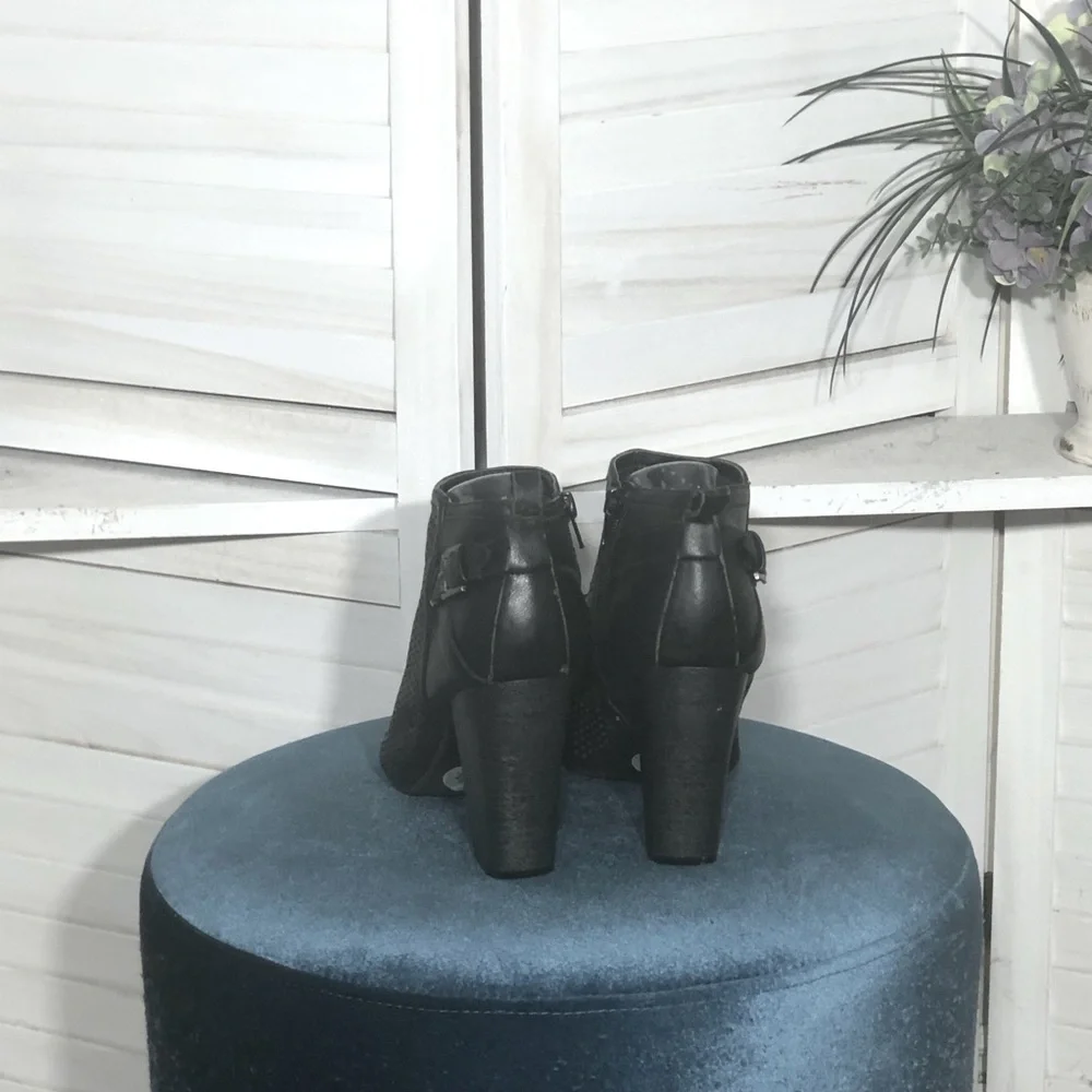 Guess Black Peep Toe Ankle Boots Size 8.5